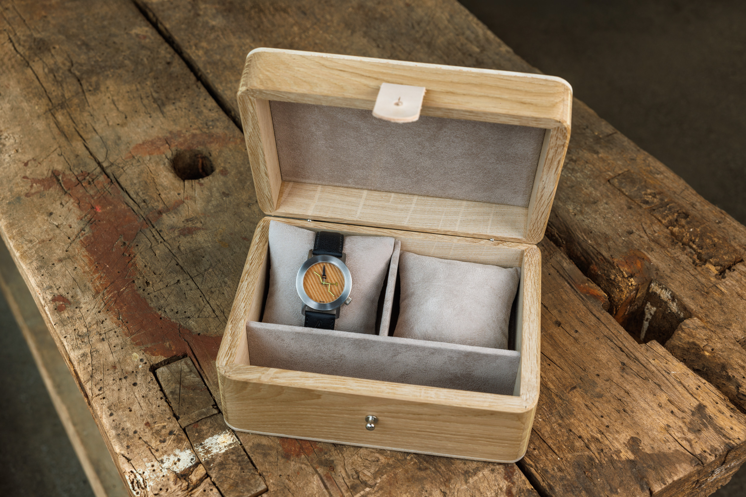 Coffret 2 montres chêne massif languettes