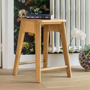 Tabouret en chêne