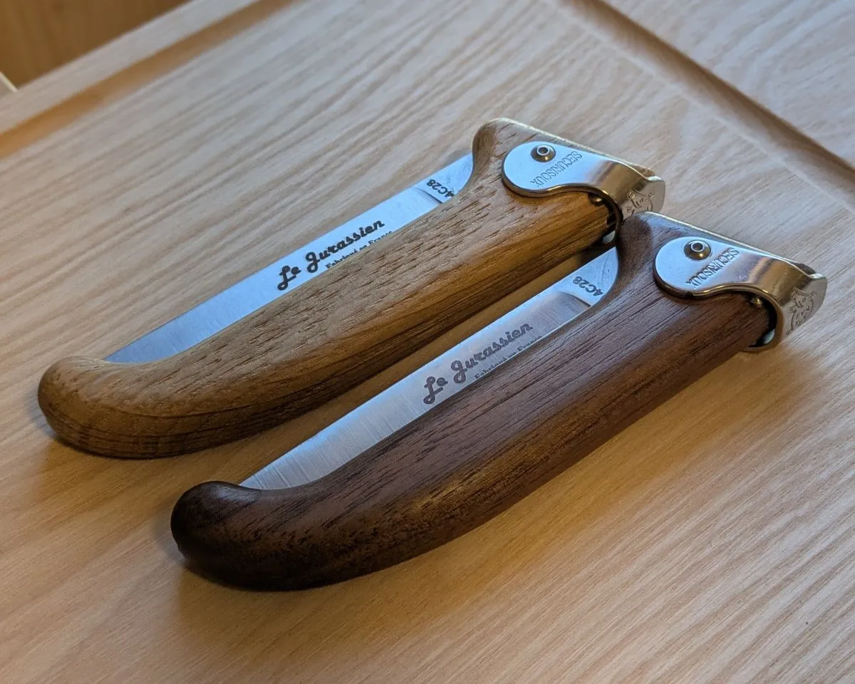 couteau-manche-bois-jura
